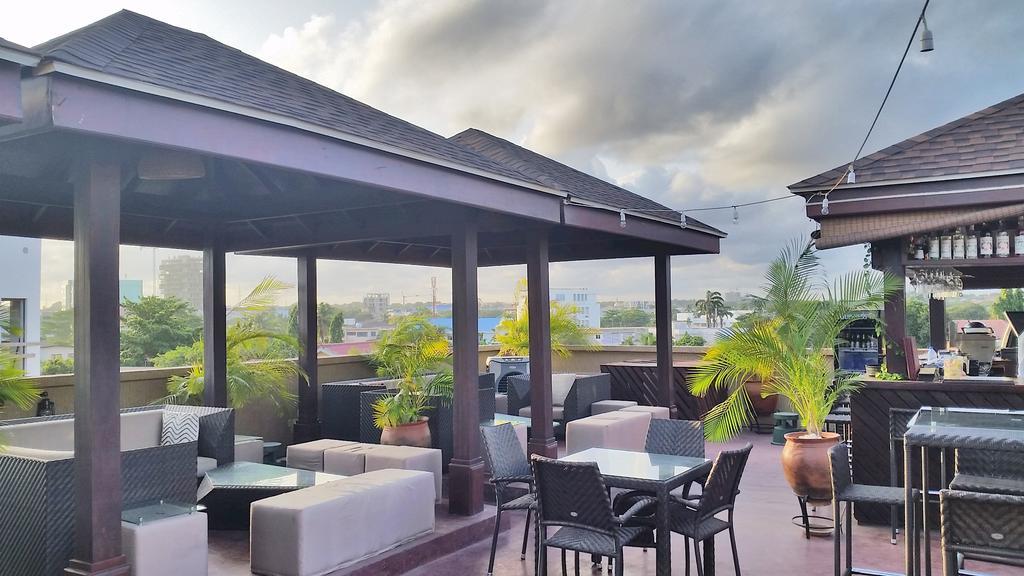 Tropical Enclave Hotel Akra Dış mekan fotoğraf