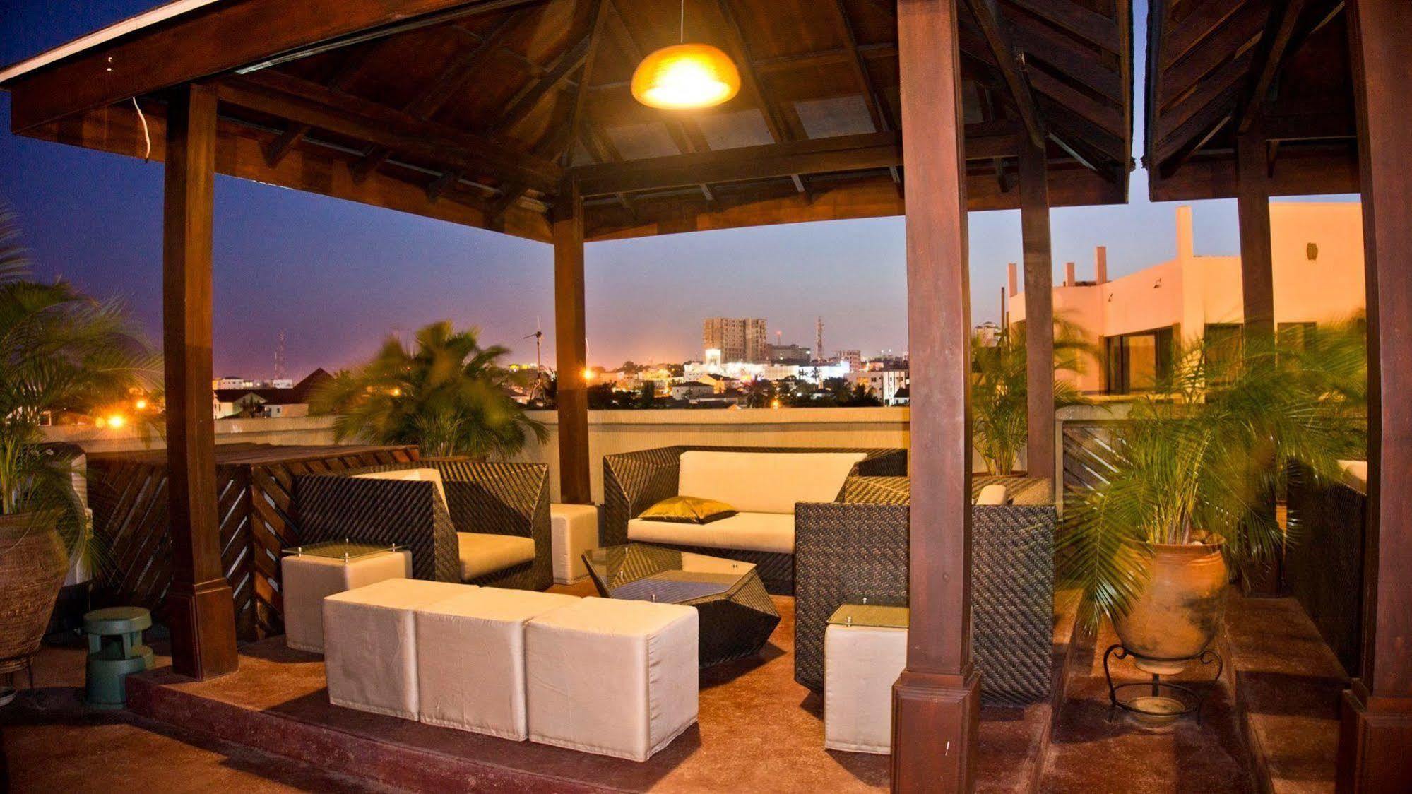 Tropical Enclave Hotel Akra Dış mekan fotoğraf