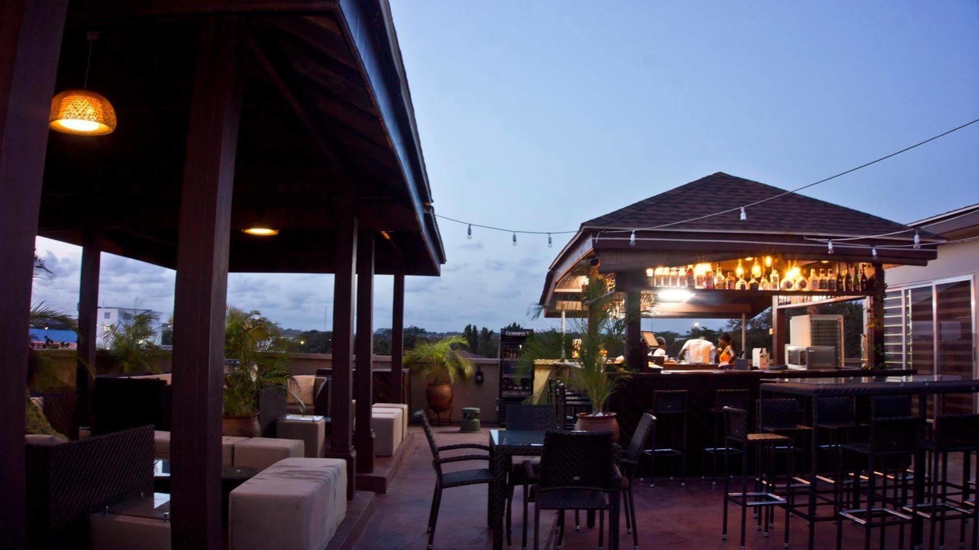 Tropical Enclave Hotel Akra Dış mekan fotoğraf